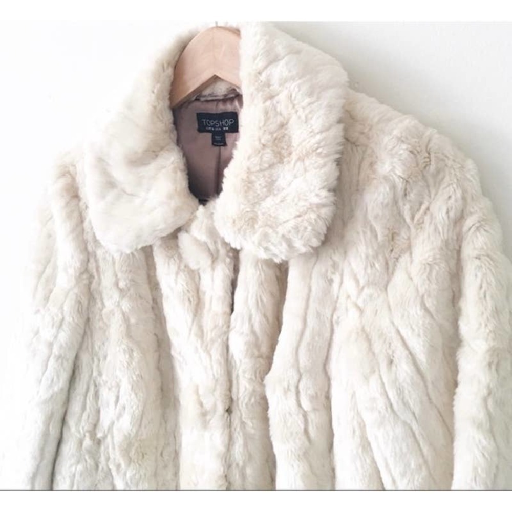 Topshop Faux Fur Cream Peter Pan Collar Coat